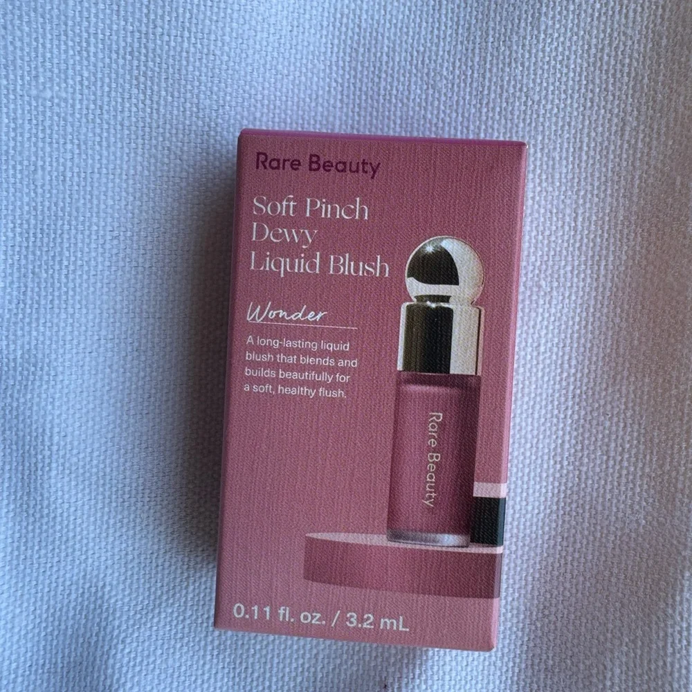 NWT Rare Beauty NEW Soft Pinch Liquid Blush Mini in Wonder